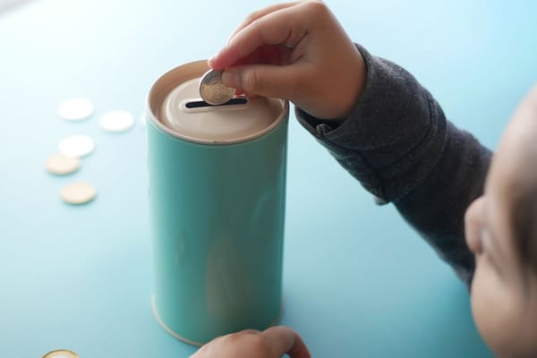 Kapesné a první peníze: jak učit děti hospodařit